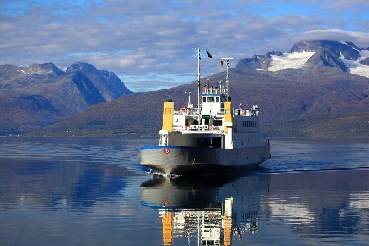 Lyngenfjord,Odins Hus Apartamento Olderdalen Exterior foto