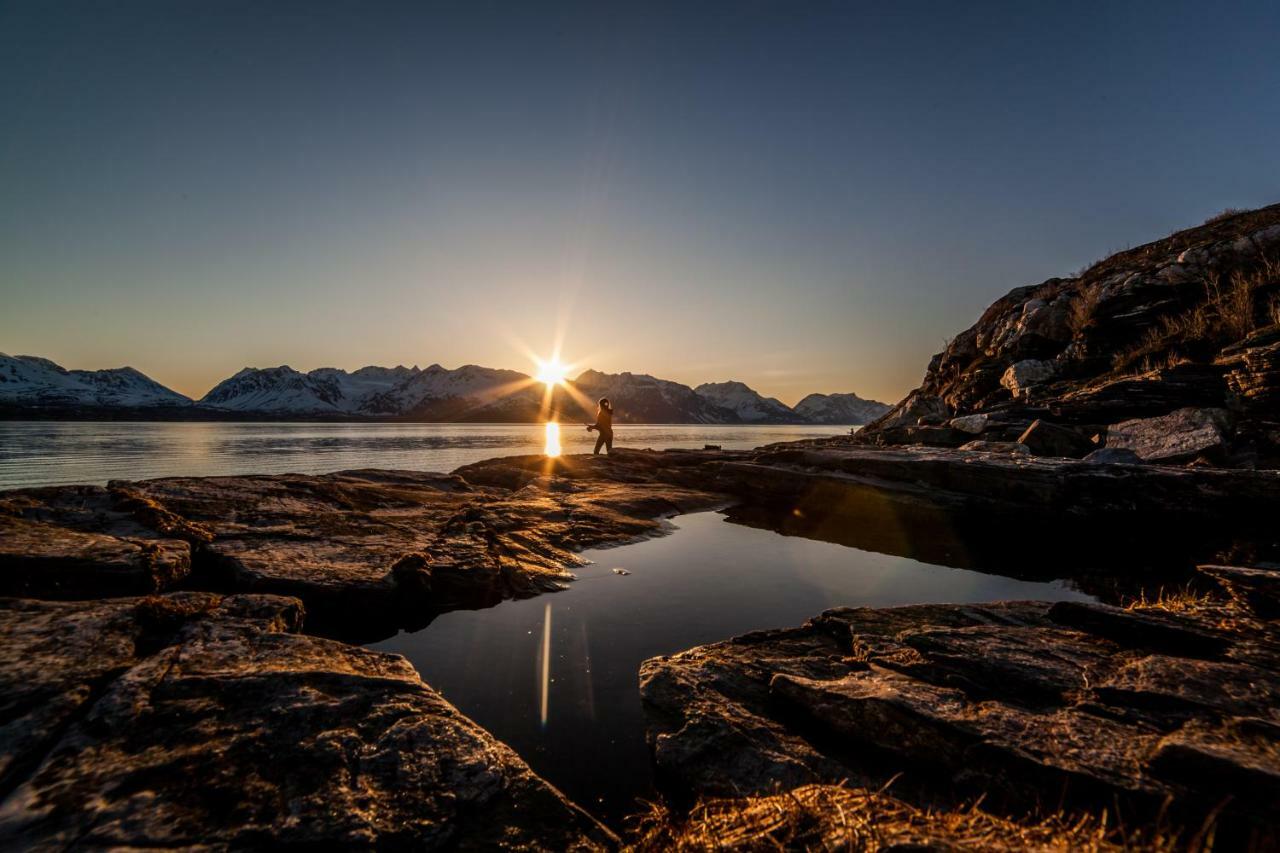 Lyngenfjord,Odins Hus Apartamento Olderdalen Exterior foto